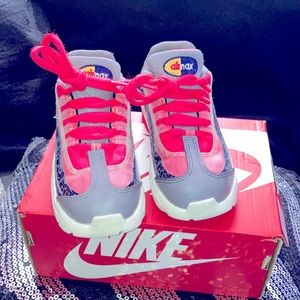 Toddler Girls AirMax 95 Size 10C